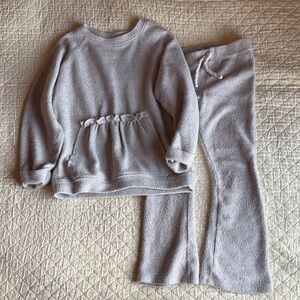 Zara Girls Beige Knit Sweater and Pants Set